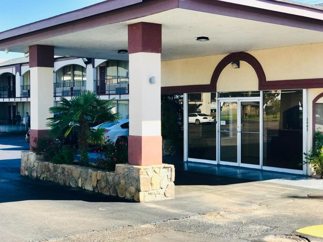 Executive Inn Texarkana Exterior photo
